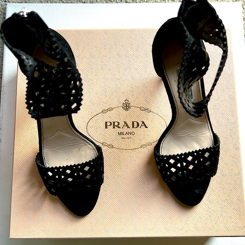 Black Women’s Prada Open Toe Suede Sandal Size 38.5